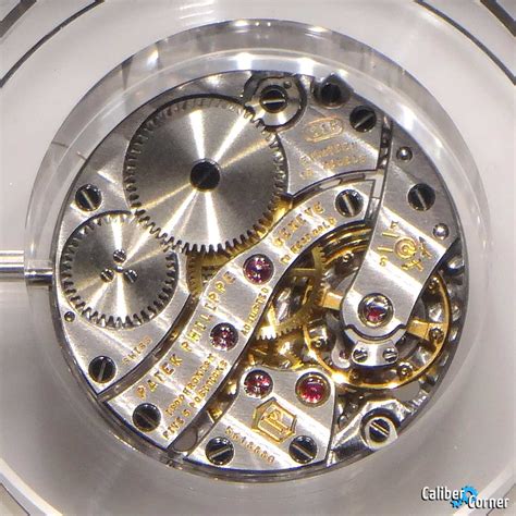 patek philippe 18k 384 8 133 7 069 calibre 215|Patek Philippe 215.